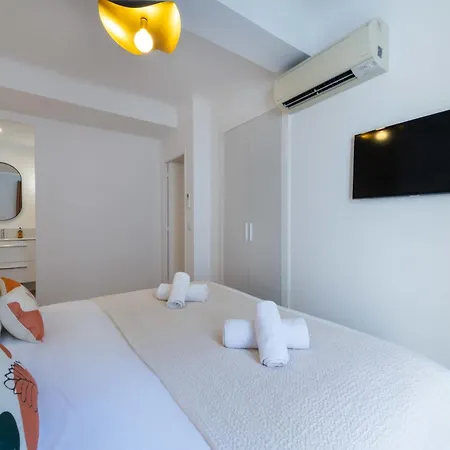 公寓 2-br Terrace Centre *
