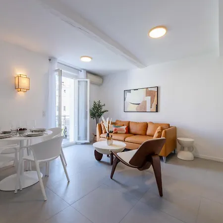 2-br Terrace Centre 戛纳