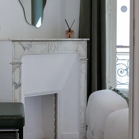 Appartement 2-br Terrace Centre